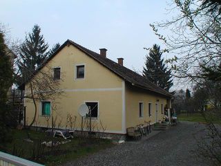 (Foto AGIS - 2002)