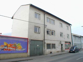 (Foto AGIS - 2002)