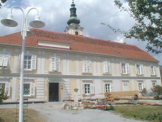 (Foto AGIS - 2002)