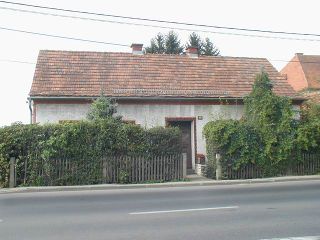 (Foto AGIS - 2002)