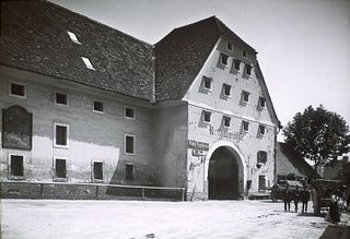 Nordansicht mit Fresko (Sammlung Laukhardt)