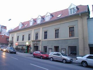 Straßenansicht (Foto AGIS) 2002