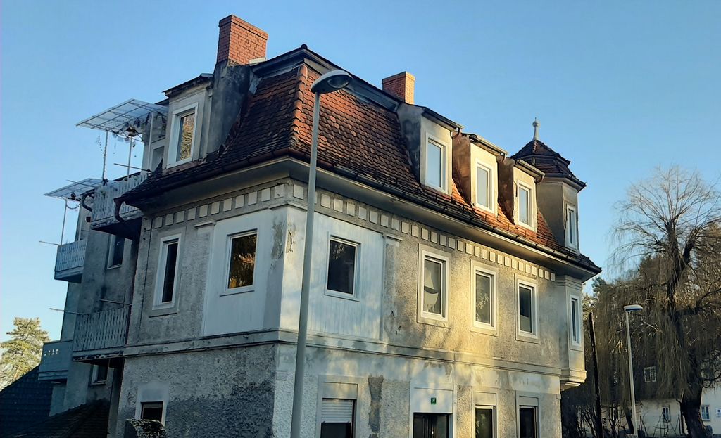 Datei:Krottendorfer Straße 37, Nord.jpg