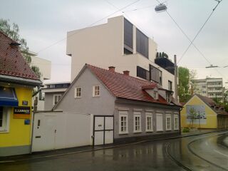 in der damaligen Häuserzeile 2014