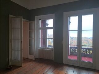 Hauptraum mit Blick auf die Loggia 2023