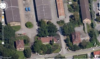 Südfront der Hummel-Kaserne (google) 