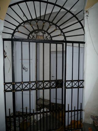 Schmiedeeiserne Tür von 1851 Foto Habianitsch 2010