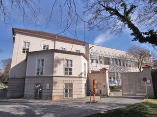 Parkring 4 und Neubau Foto Laukhardt 2012