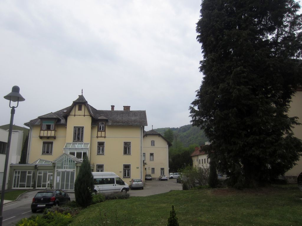 Datei:Krottendorfer Straße 81, Schweizerhof.JPG