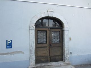 Portal der Südfassade (Foto Laukhardt 2011)